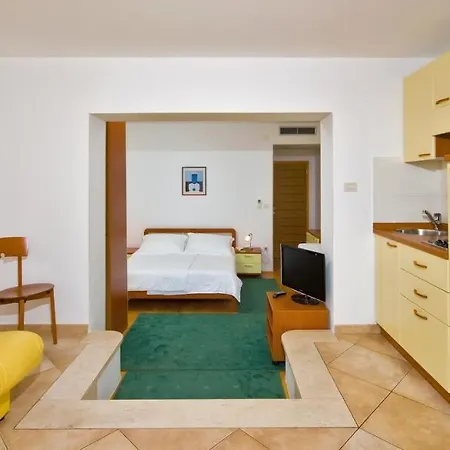 In With A Sea View, Terrace, Air Conditioning, Wifi 201-5