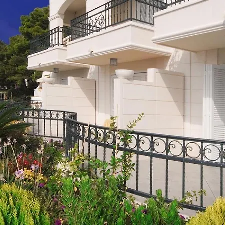 Apartman In With A Sea View, Terrace, Air Conditioning, Wifi 201-5 *